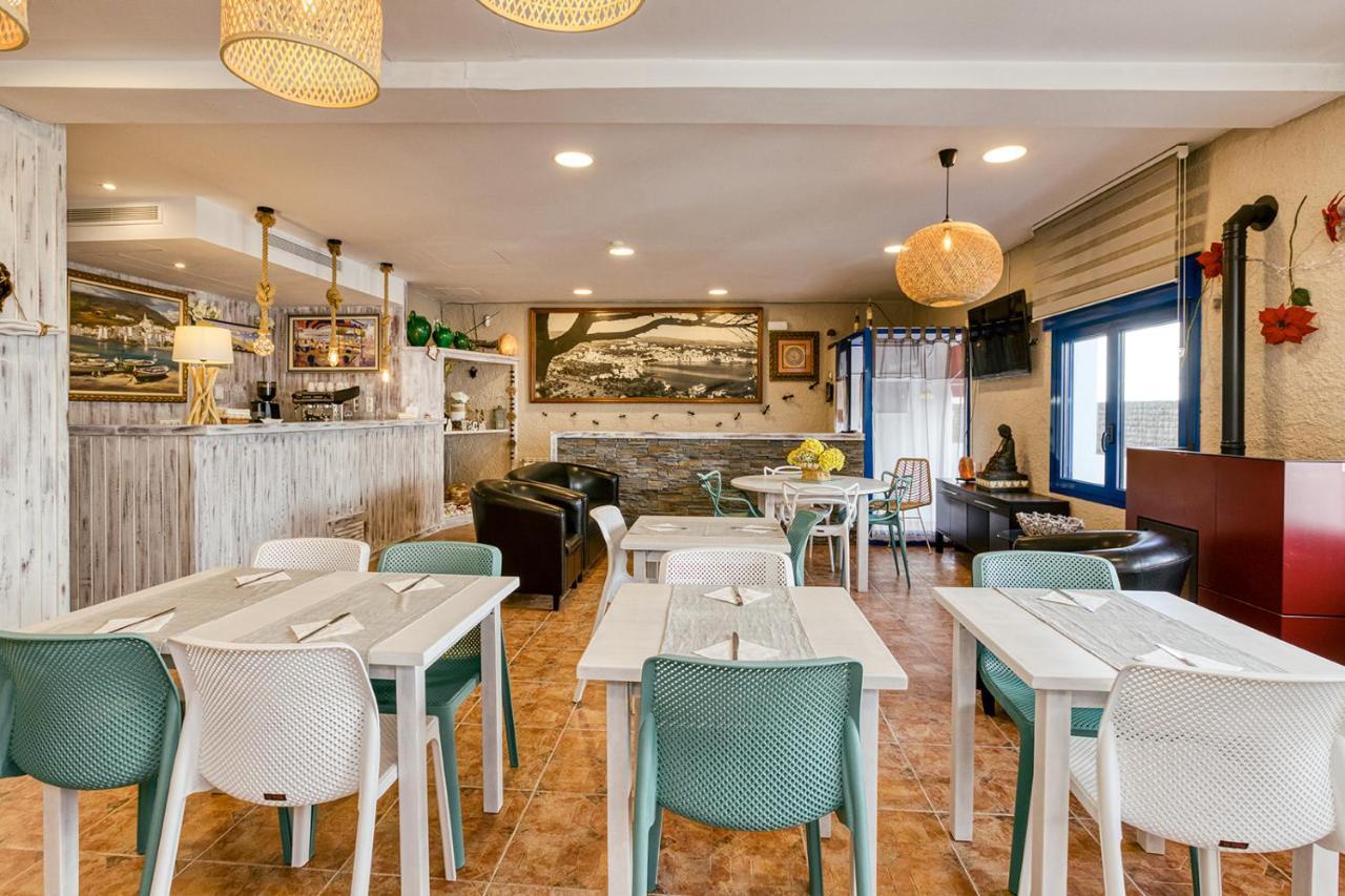 La Fonda Bed & Breakfast Cadaques Exterior photo