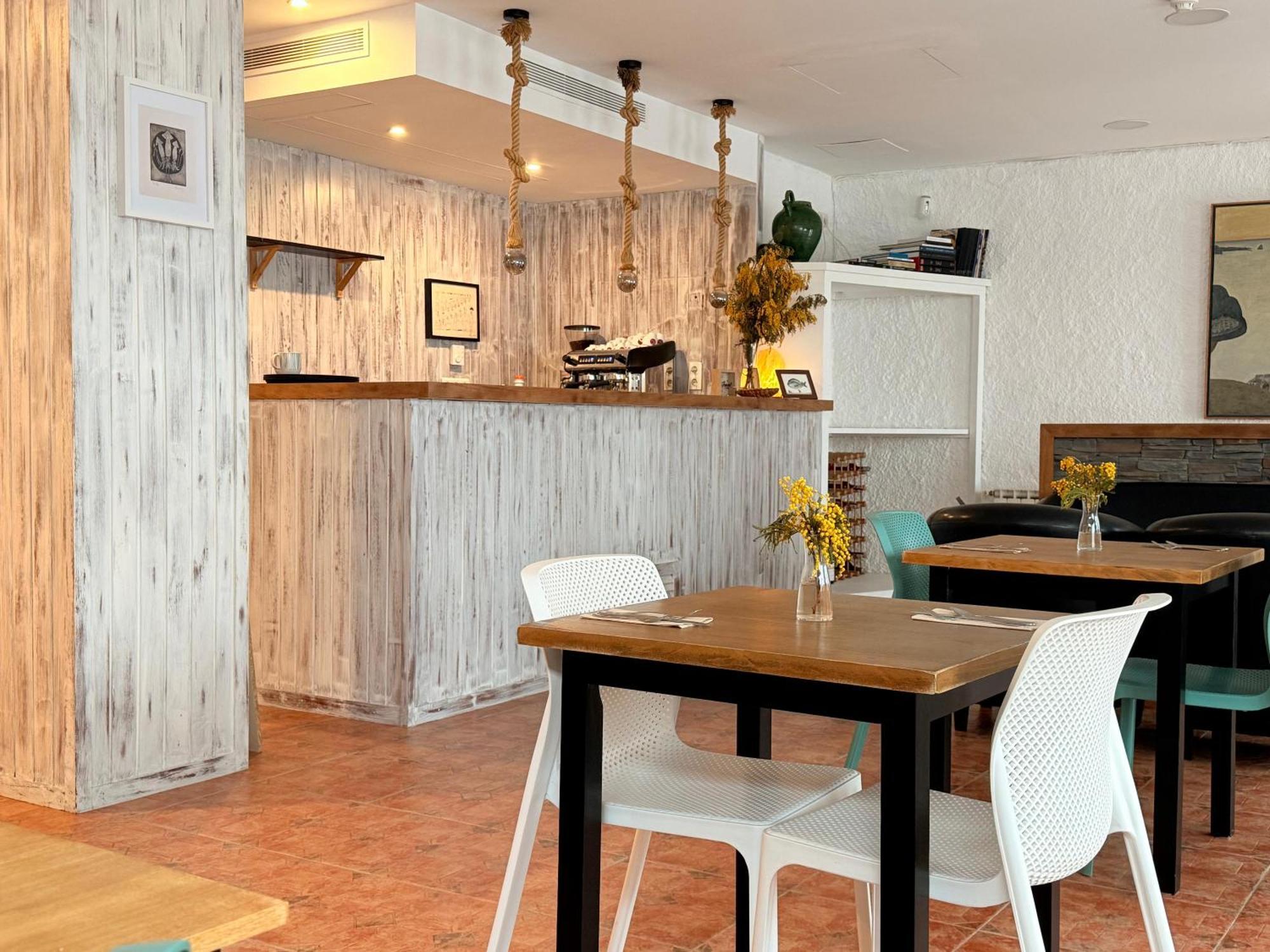 La Fonda Bed & Breakfast Cadaques Exterior photo
