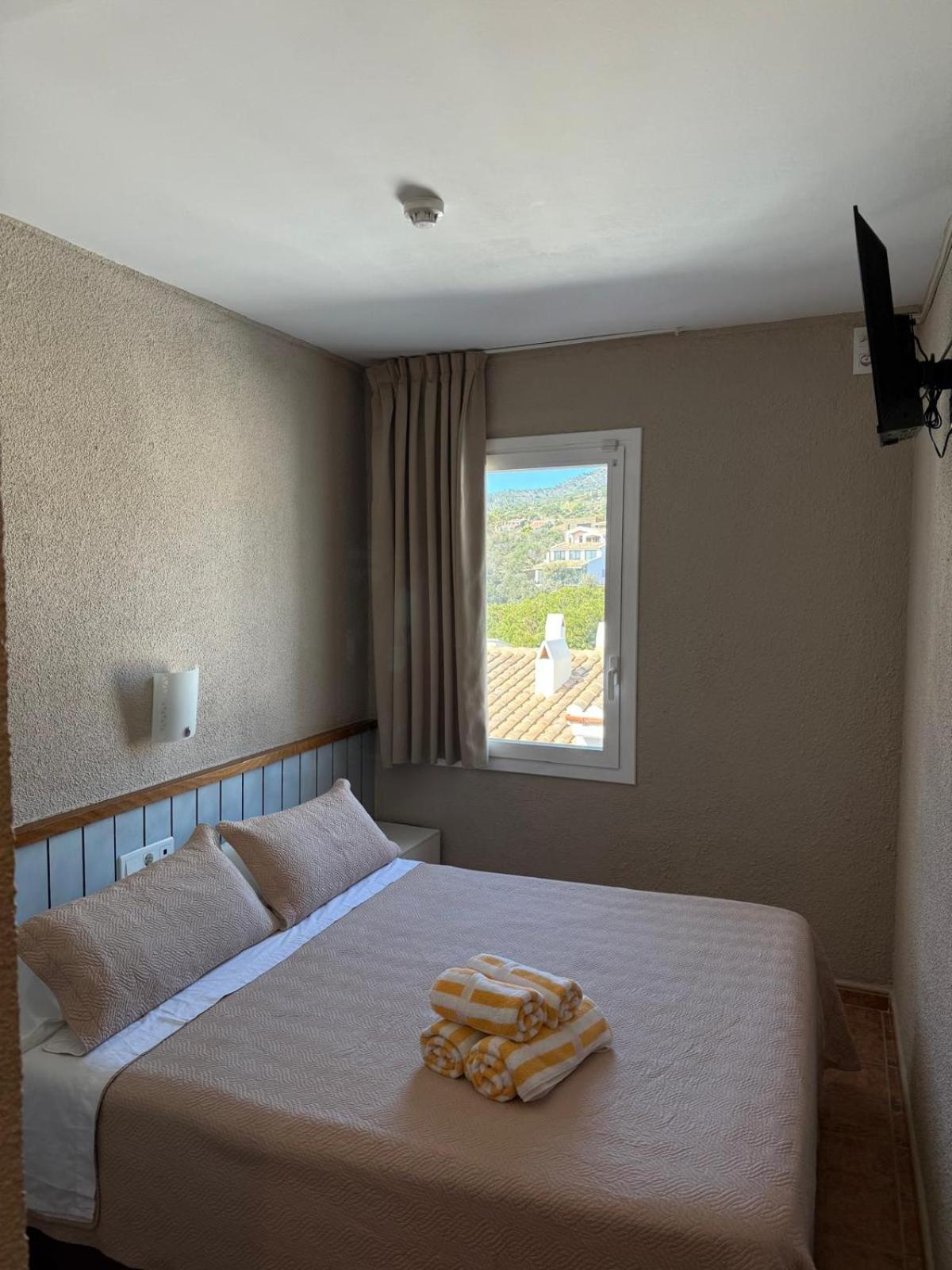 La Fonda Bed & Breakfast Cadaques Exterior photo